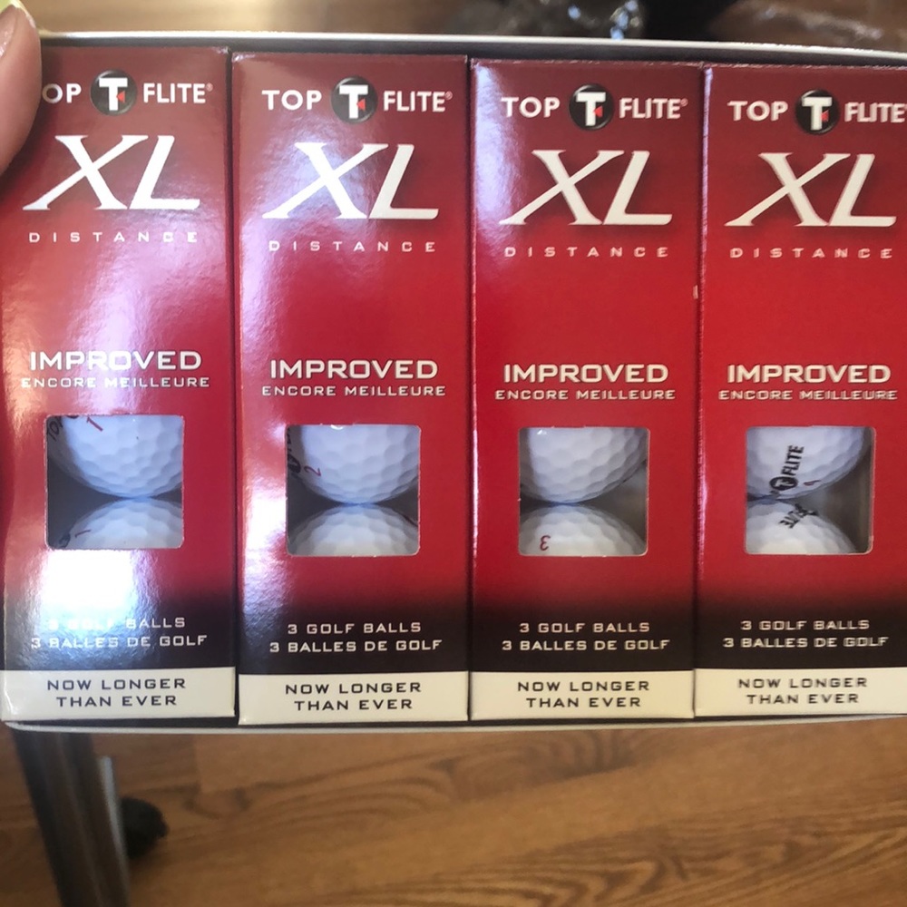 Top Flite box of 12 Golf balls